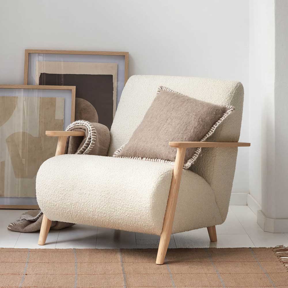 4Home Retro Stil Sessel mit Holz Armlehnen Chenillegewebe Bezug