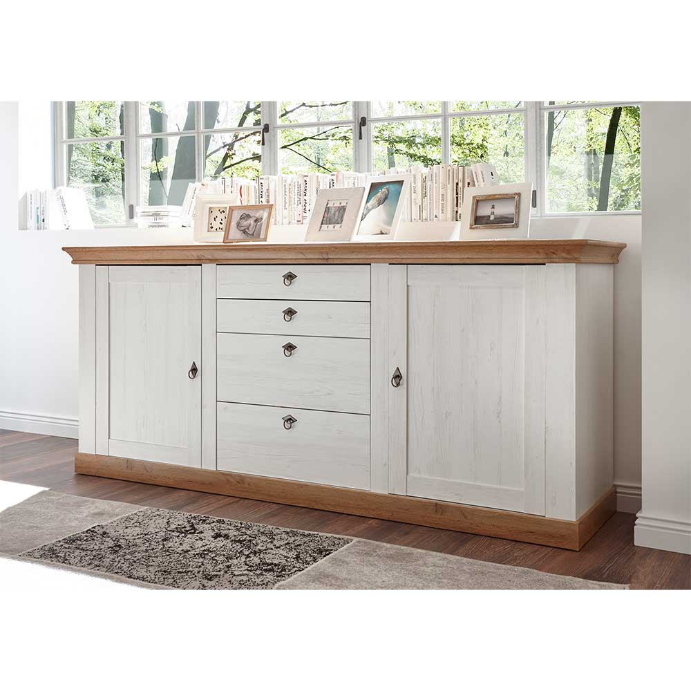 Brandolf Landhaus Sideboard in Weiß Wildeichefarben