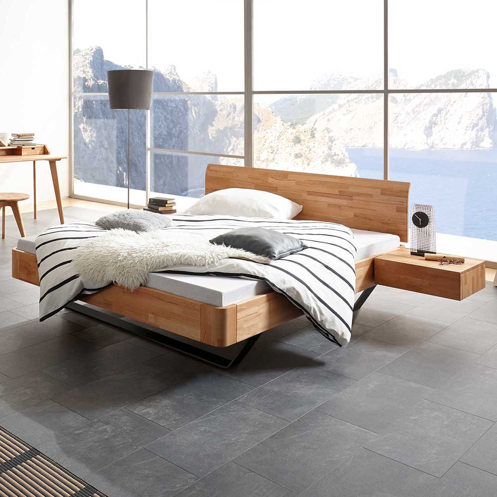 TopDesign Ehebett aus Kernbuche Massivholz und Metall zwei Nachttischen (dreiteilig)