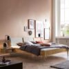 TopDesign Massivholz Bett 140x200 Wildeiche Polsterkopfteil Grau 38 cm Einstiegshöhe