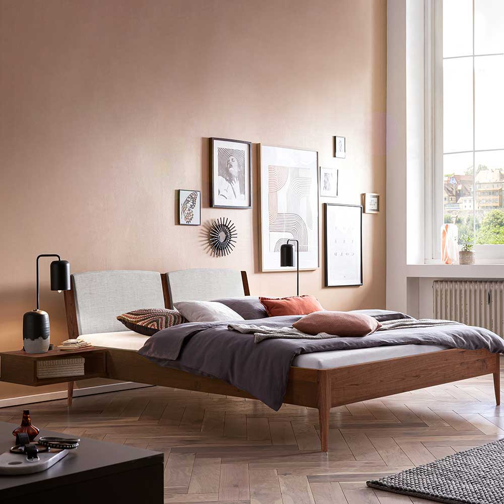 TopDesign Doppelbett aus Nussbaum in modernem Design Polster Kopfteil in Grau