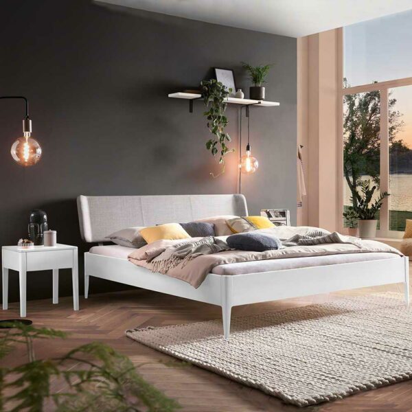 TopDesign Bett Buche massiv weiß lackiert 140x200 cm modernem Design