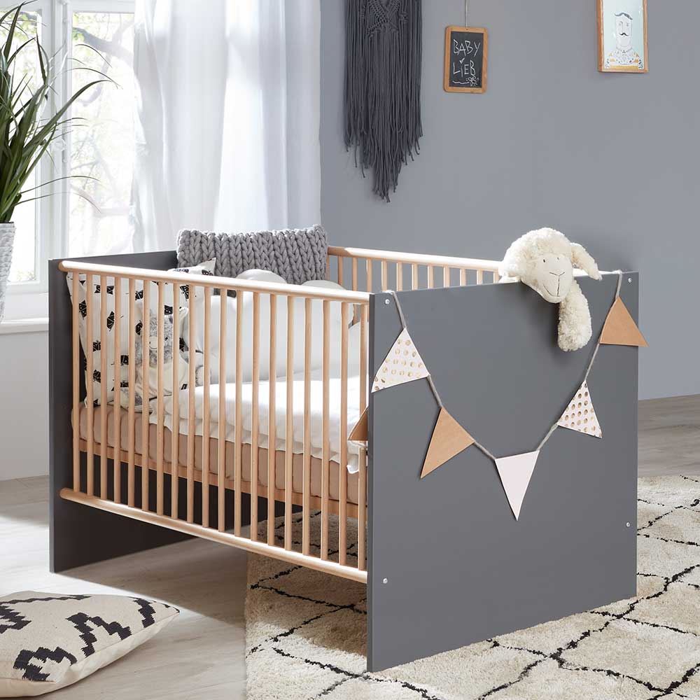 TopDesign Babybett Grau Skandi mit Buche Massivholz Sprossen höhenverstellbar