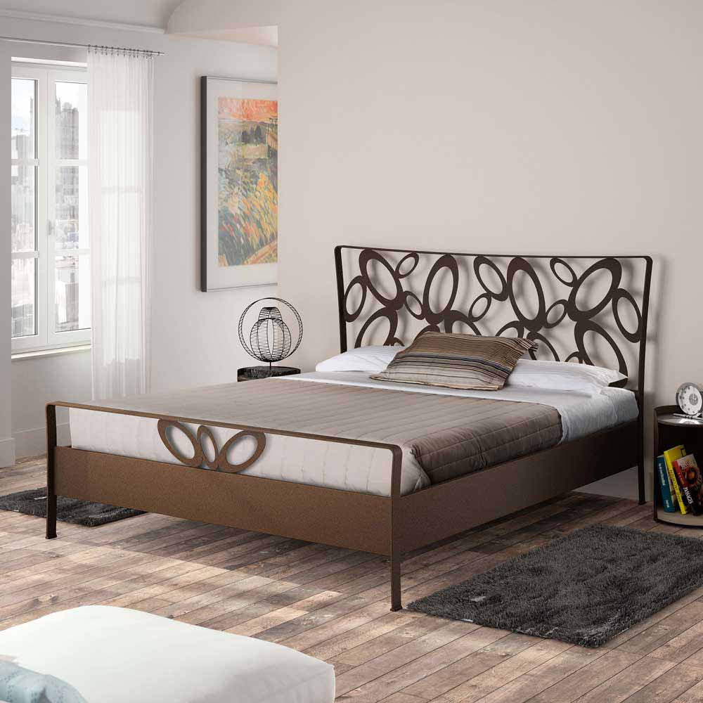 Violata Furniture Design Bett in Braun Metall