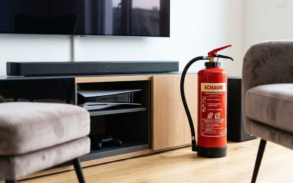 Sicherheit trifft Design: Wie Sie Ihre Einrichtung effektiv vor Brandgefahren schützen